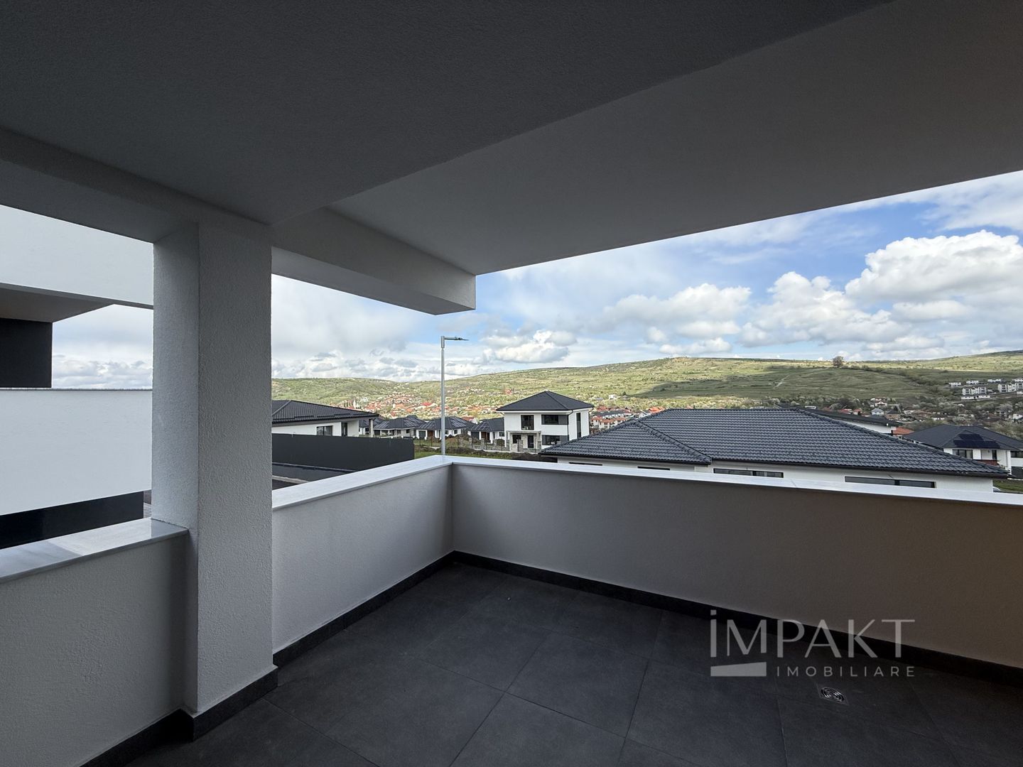 Duplex finisat la Cheie cu panorama superba in  Chinteni ! - Poză 9