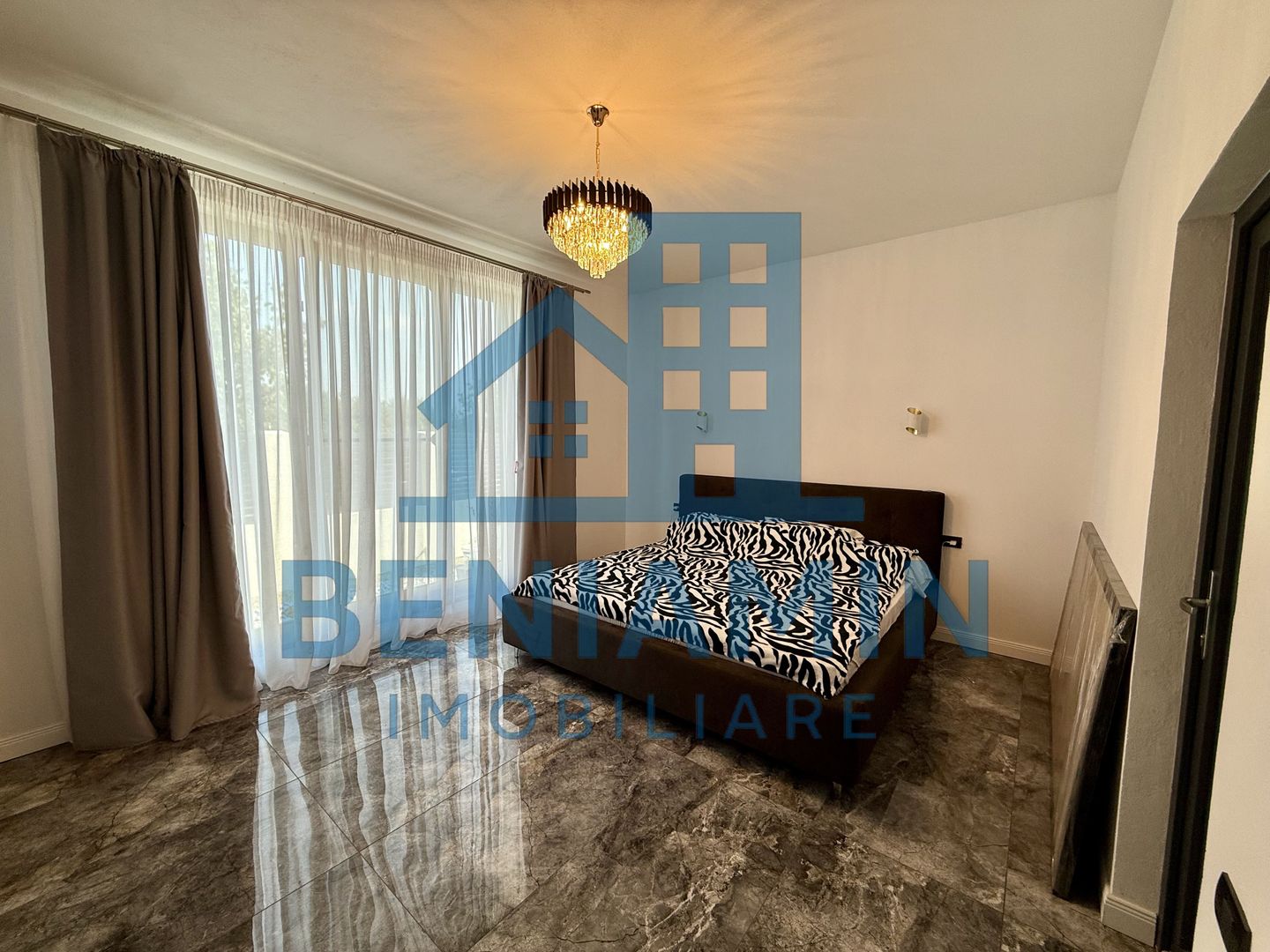 Casa parter lux - materiale premium - 214mp - 635mp teren - Metro - Poză 6