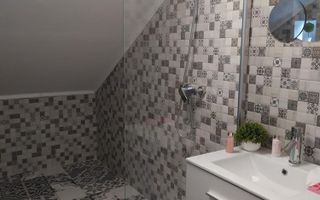 Apartament 2 camere decomandat + mansarda - Poză 7