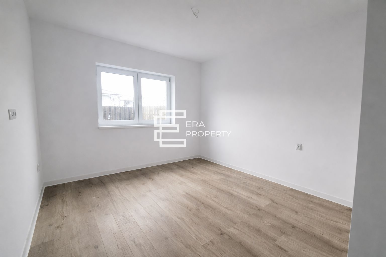 Apartament 2 camere balcon si pod etaj 2 Selimbar Sibiu - Poză 3