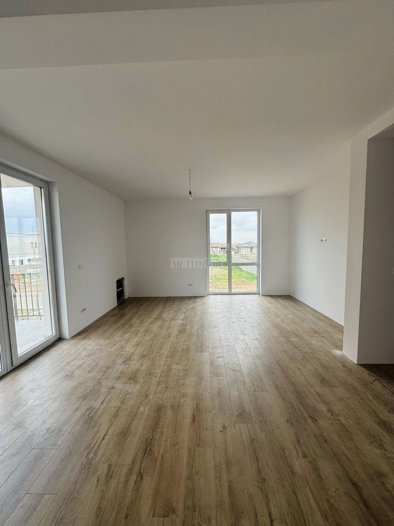 Vand apartament 2 camere COMISION 0 - Mosnita Noua - Urseni - Poză 12