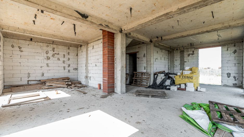 Vilă cu 5 camere | teren 1000 mp | cartier San Paolo (lângă Westfield) - Poză 4