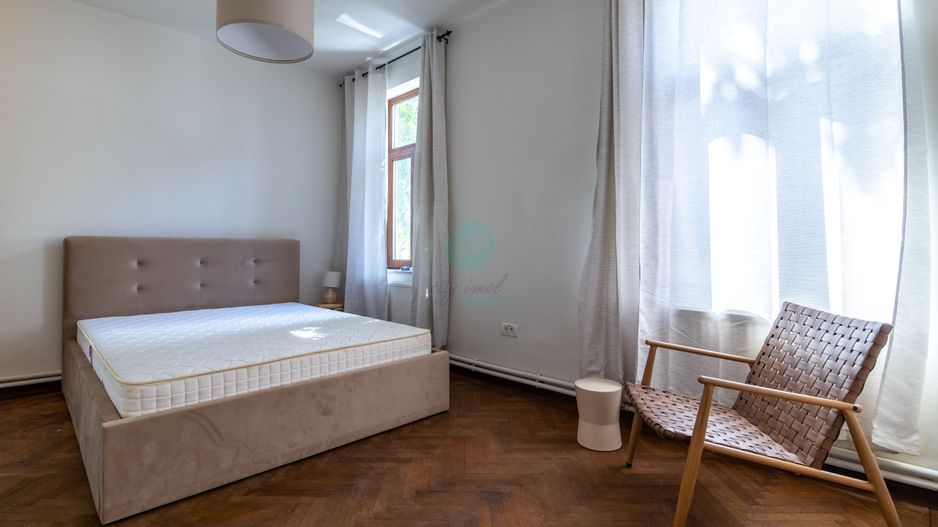 Vila interbelica AIRBNB "la cheie" - Poză 7