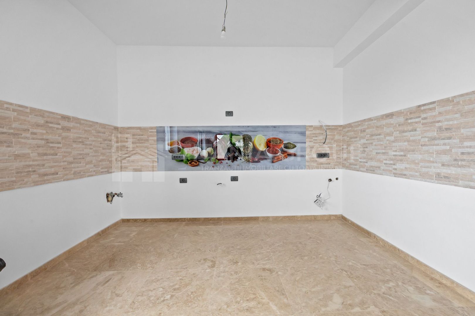 Vila cu arhitectura deosebita, teren 636mp, Cristian, Brasov - Poză 23