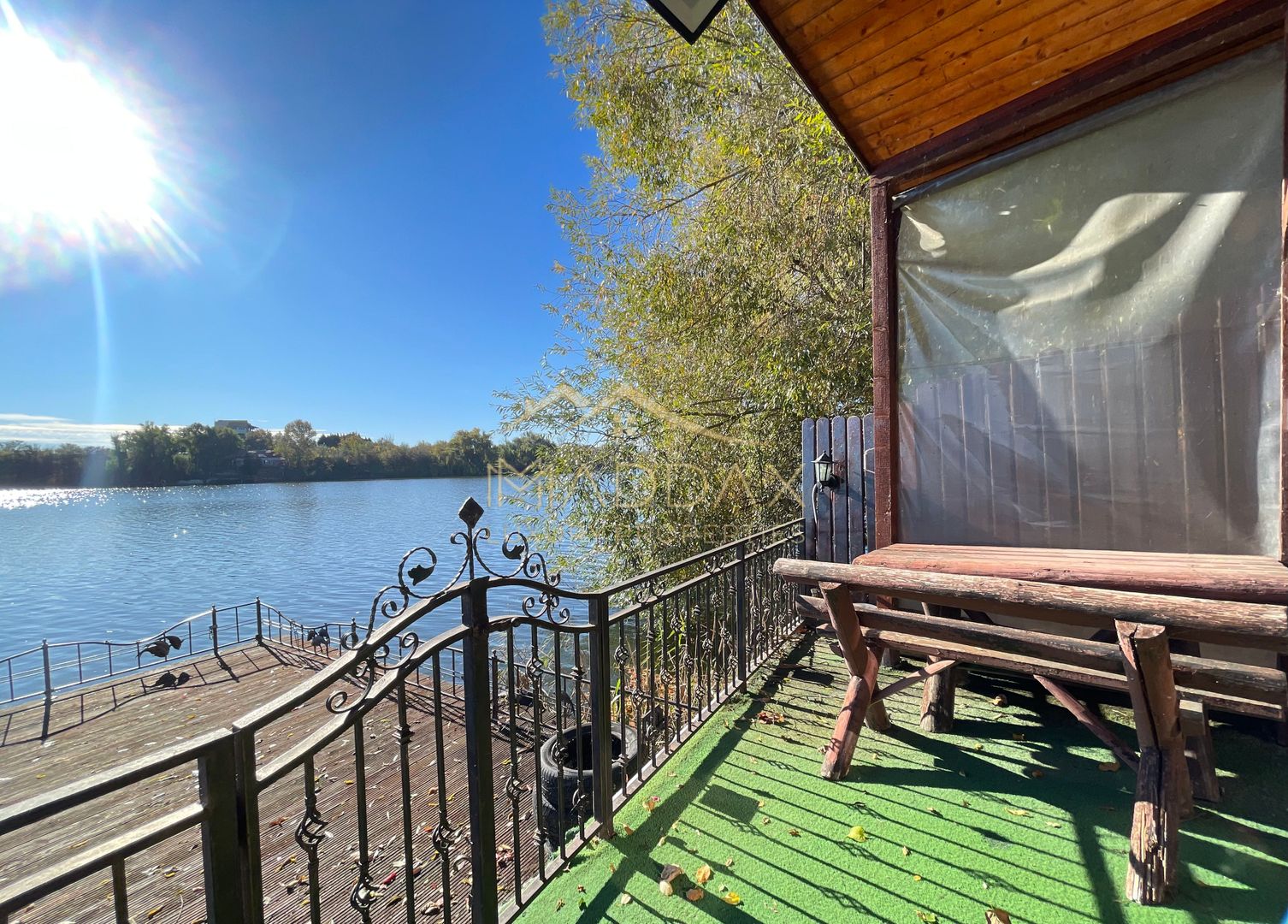 Vila 7 camere**Lake view**Ponton privat**Piscina**Teren 933 MP//Balotesti - Poză 57