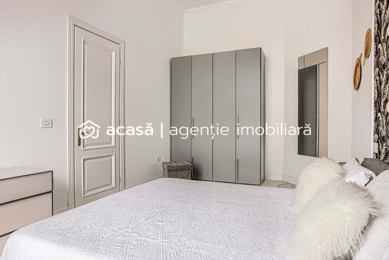 De închiriat apartament 3 camere - str. Mețianu Arad - Poză 8