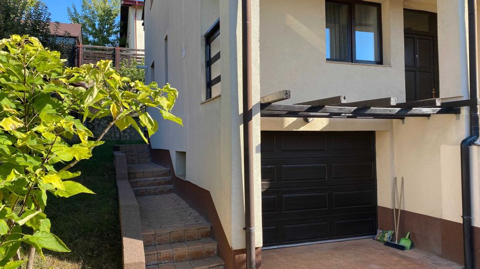 Casa de vanzare Bucium,Cartier IC Bratianu,235 MP utili,521 MP teren - Poză 2