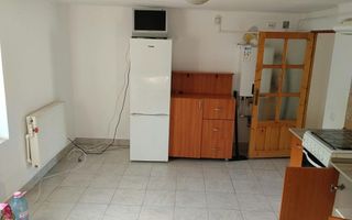 Casă de închiriat, 2 camere decomandate, Bucium, Iași - Poză 6