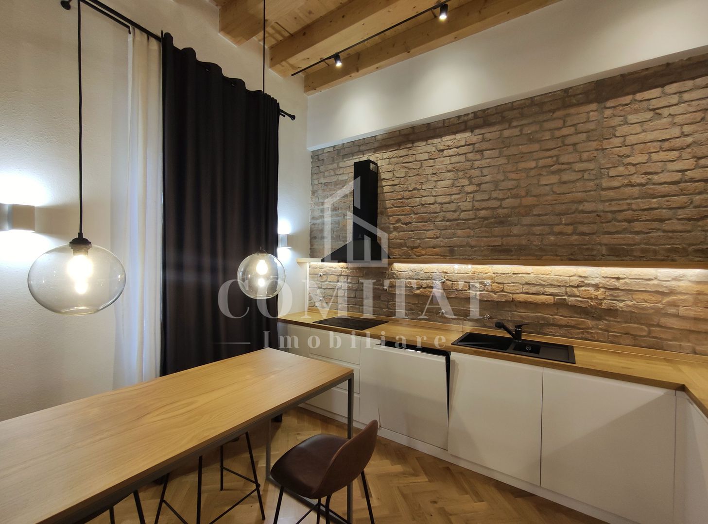 Apartament ultrafinisat în zona ultracentrală | Scară interioară - Poză 10