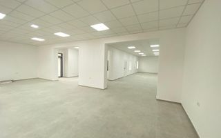 Spatiu comercial sau pentru birouri 150mp utili central, spre piata - Poză 7