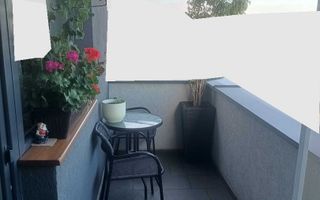 Apartament 2 camere, 50 mp + logie, renovat, parcare cu CF. - Poză 8