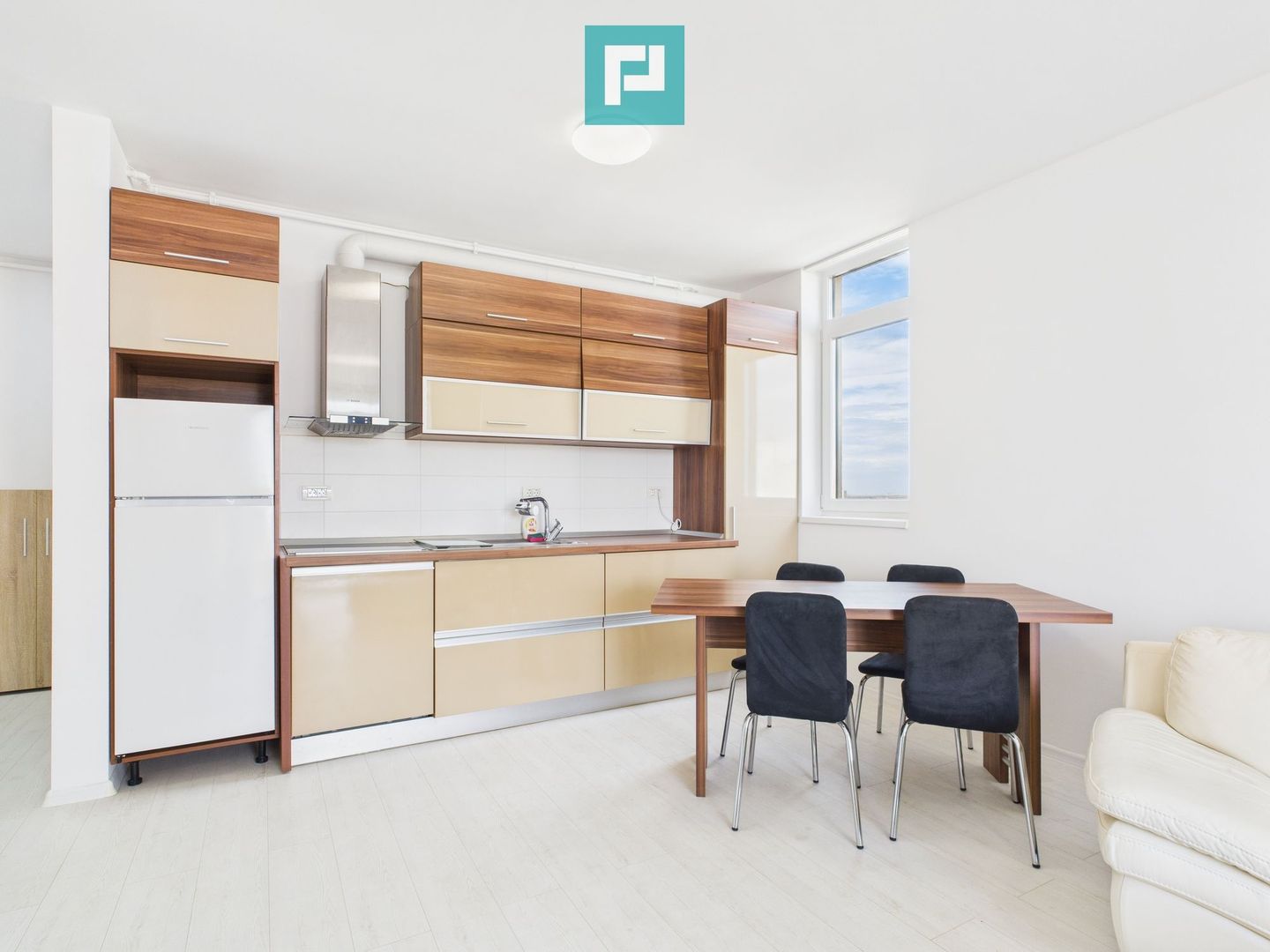 Apartament 3 camere  Nord One - Poză 20