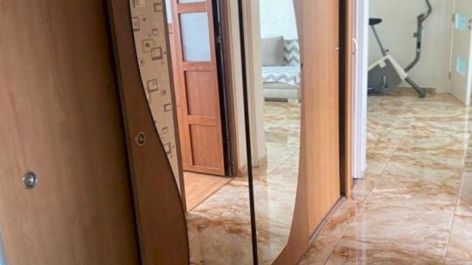 Vanzari Apartament 4 camere de vanzare Veteranilor - Poză 7