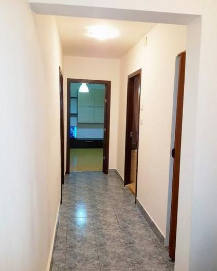 Inchiriere Apartament cu 2 camere decomandat, 60 mp, renovat, 5 min metrou - Poză 7