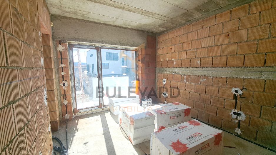 Casa tip duplex in zona Vivo Mall,  str Razoare Floresti - Poză 14