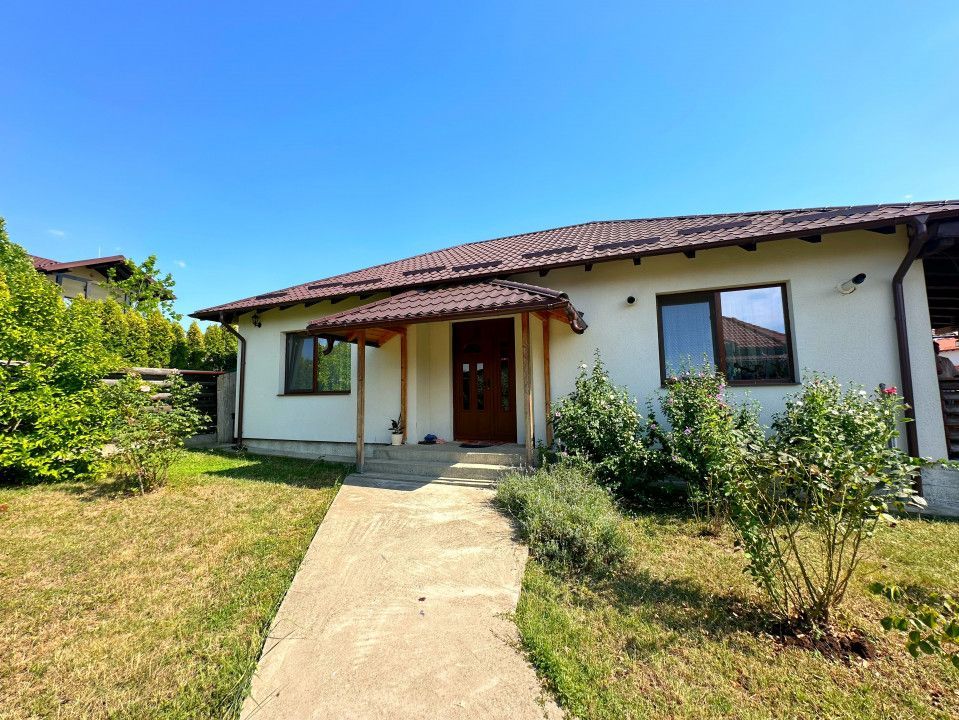 Inchiriere Casa 3 camere + curte generoasa 500 mp - Poză 12