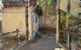 Casa singura in curte zona Mall Vitan - Poză 4