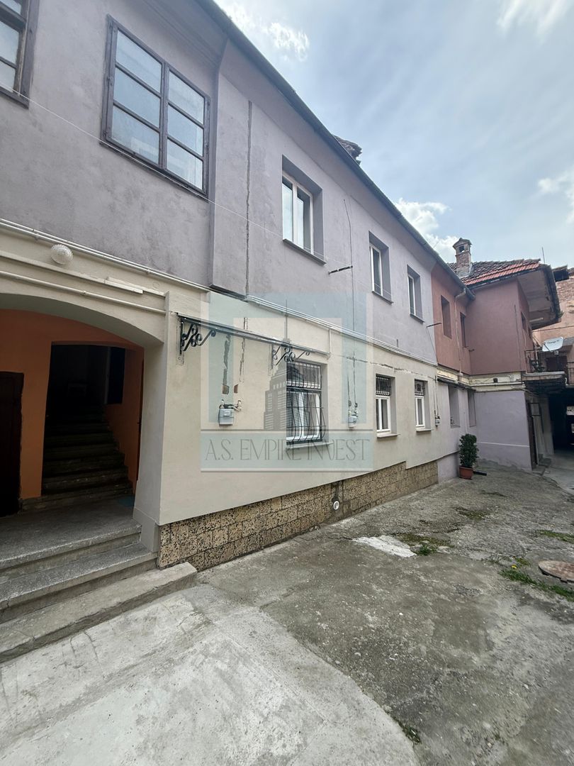 De vanzare garsoniera, in inima orasului Brasov - Poză 3