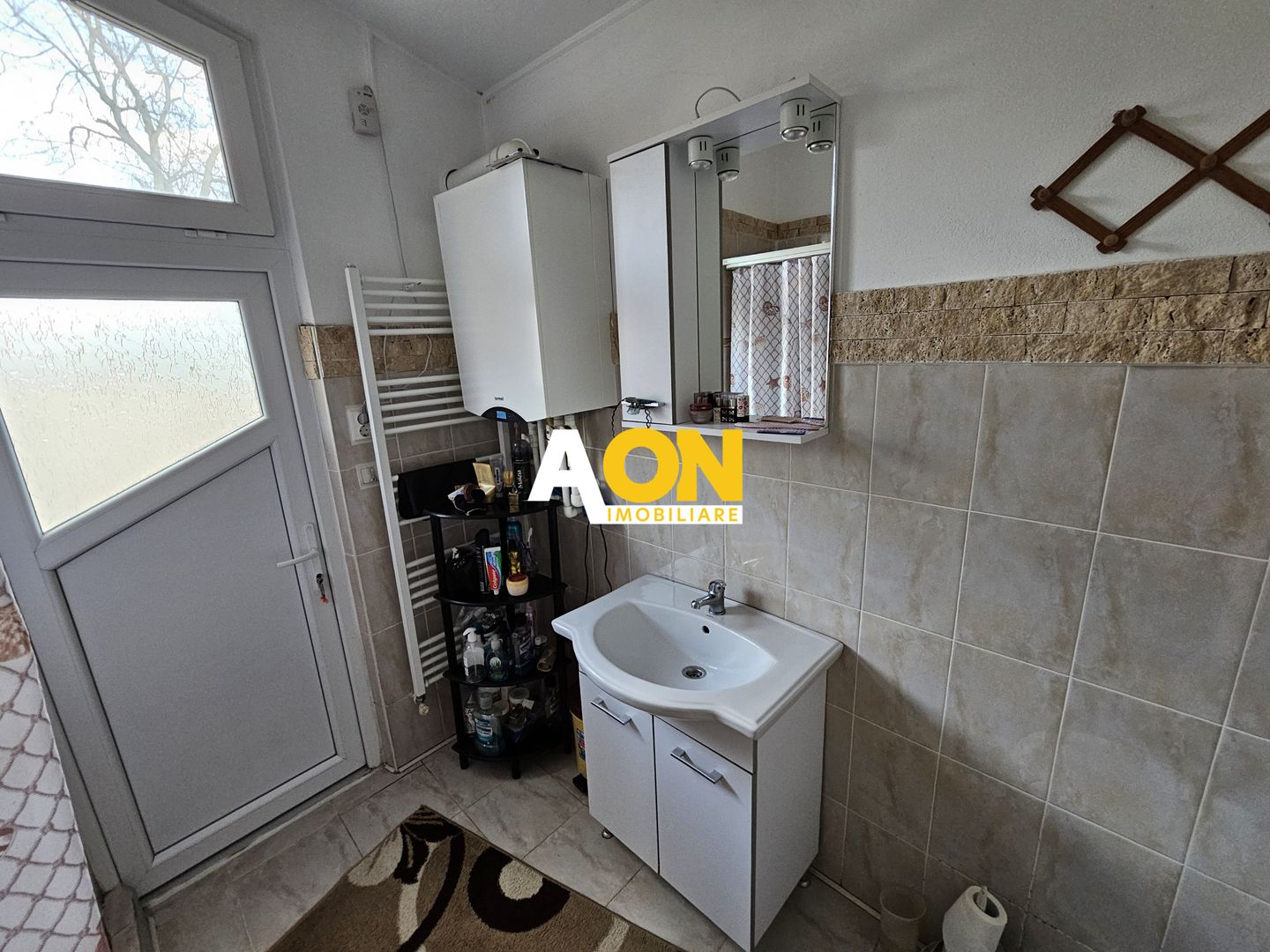 Casa 4 camere, 300 mp utili, 562 mp teren, zona Centru - Poză 11