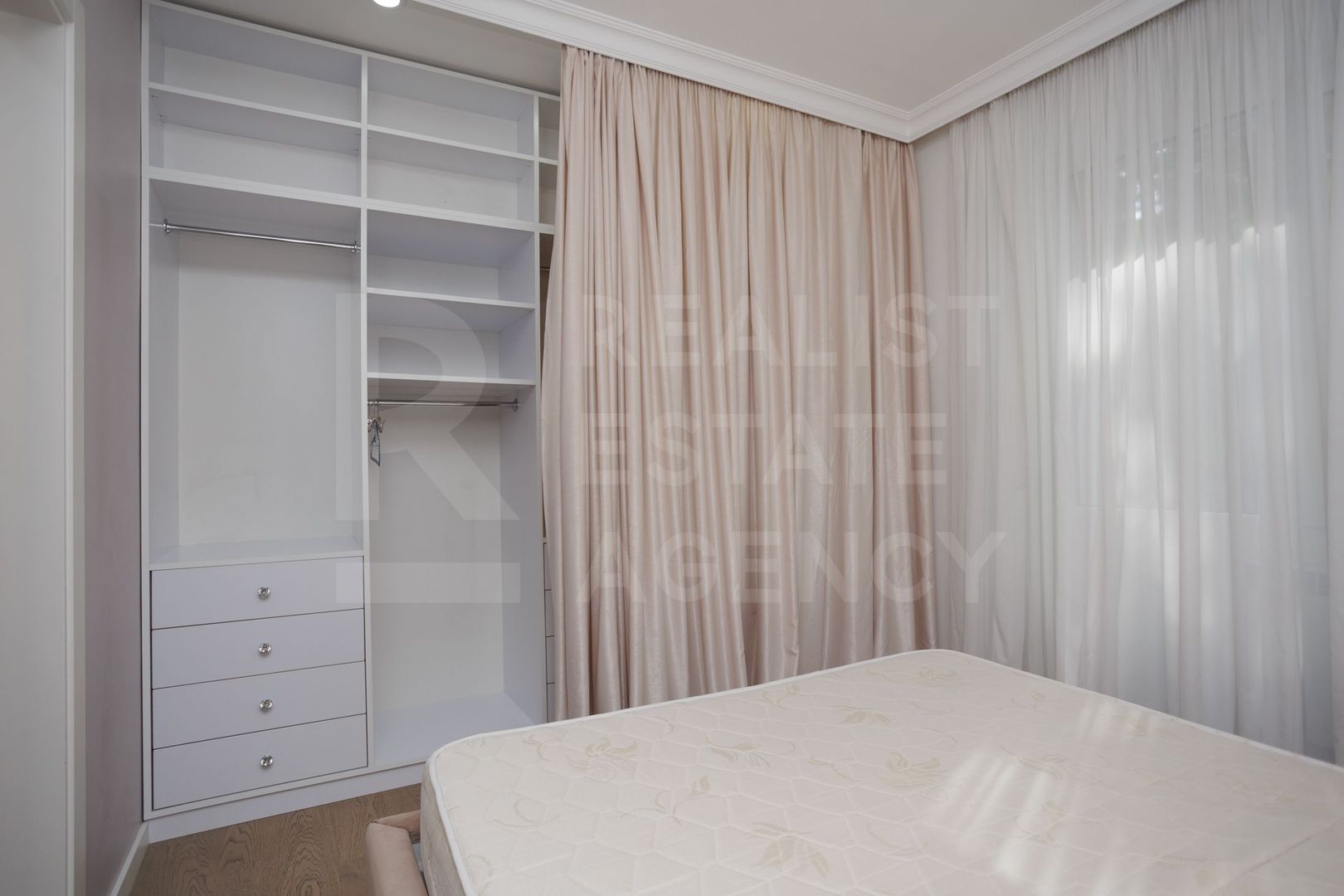 Vânzare, apartament, 3 camere, Bulevardul Dacia, Botanica - Poză 8