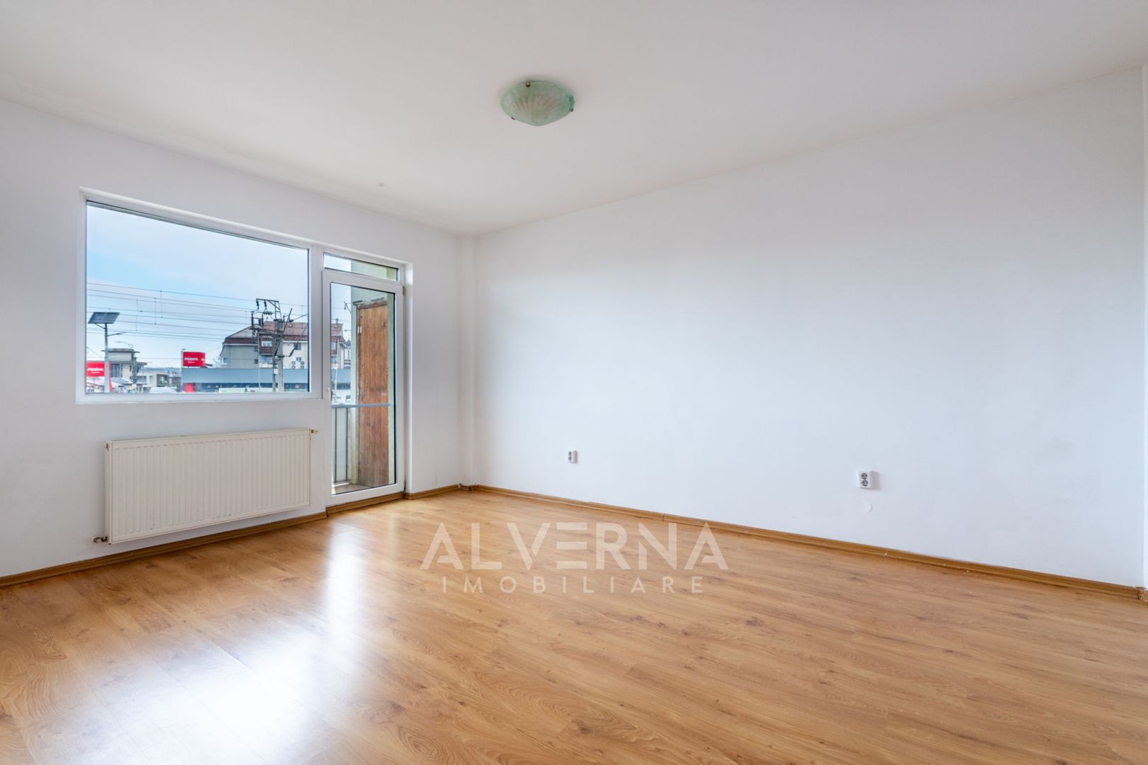 Apartament 1 camera cu bucatarie mare | 40mp + balcon | Penny Apahida - Poză 2