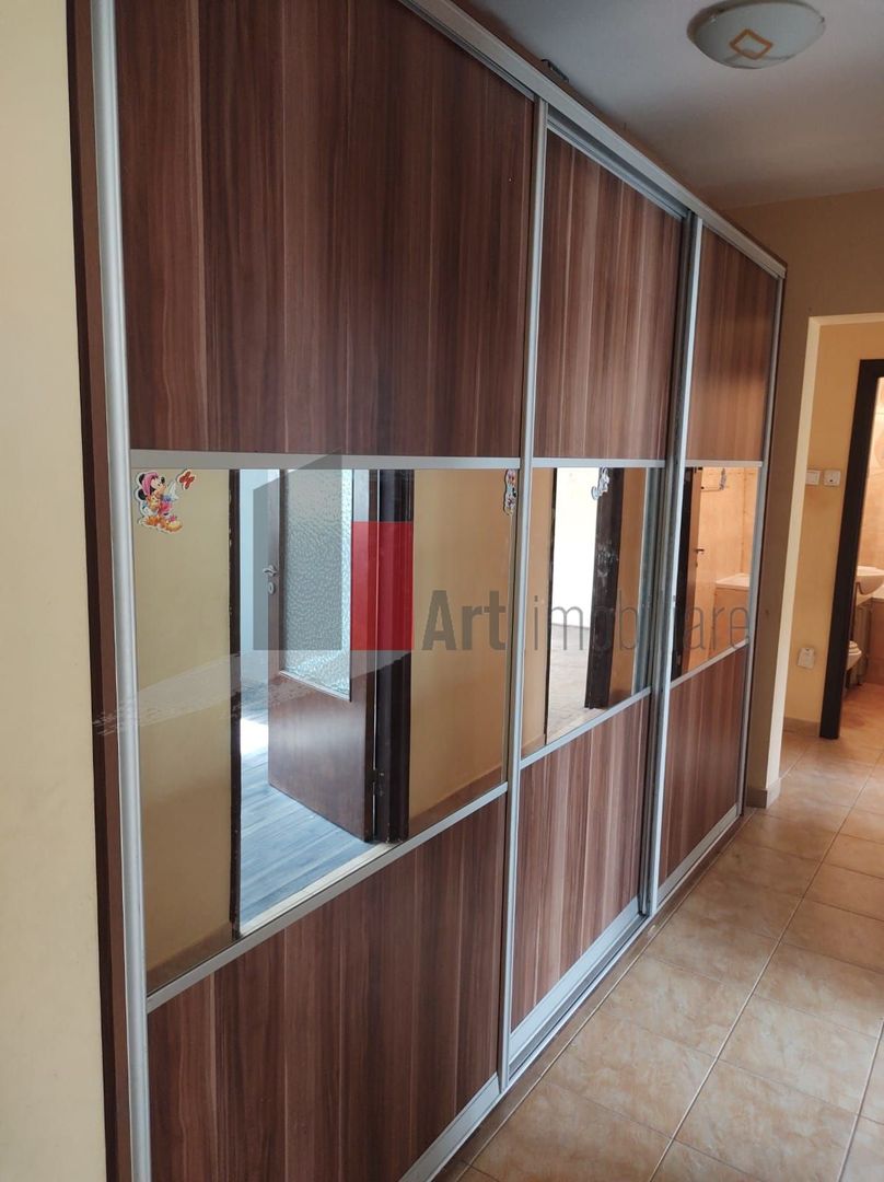 Vânzare apartament 4 camere semidecomandat Emil Racoviță - Spiru Haret - Poză 10