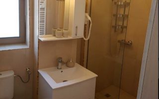 Studio de vanzare 40 mp Et. 3/4  Mamaia nord Twin Rezidence aproape de plaja - Poză 8