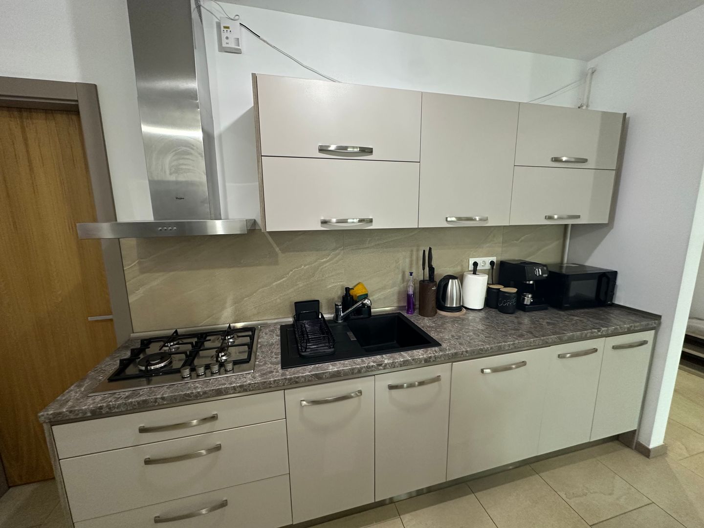 Apartament bloc nou 3 camere - parcare subterana - Poză 16