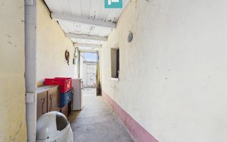 Casă individuală cu anexă în Vaicu - Poză 11