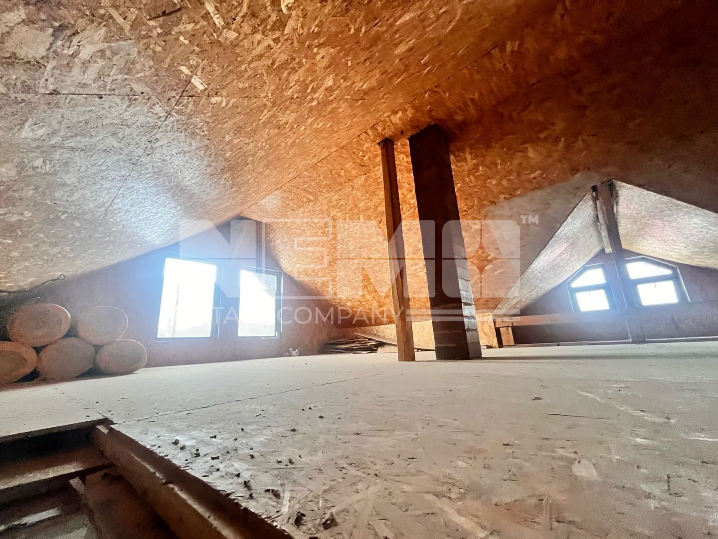 Vanzare/Inchiriere Penthouse +Pod  6 Camere 227 Mp I Suceava/Scheia - Poză 11