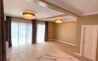 Casa moderna cu priveliste asupra orasului, terasa cu jacuzzi, Iris - Poză 7