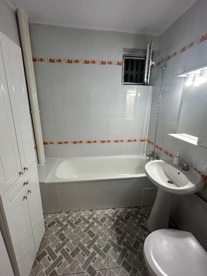 Medicina | 2 Camere | Etaj Intermediar. - Poză 5