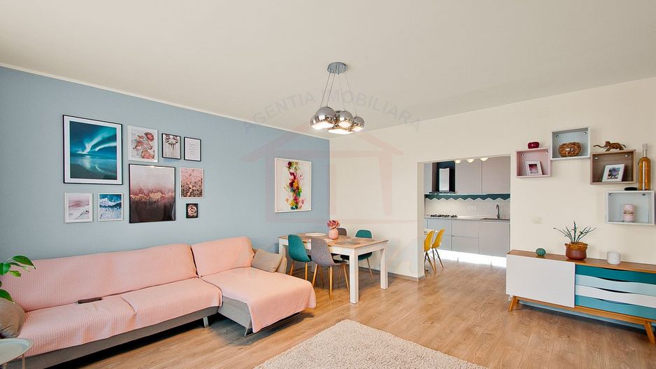 De vanzare casa in Galati, Zona Metro, sup. utila 155mp, 5 camere - Poză 2