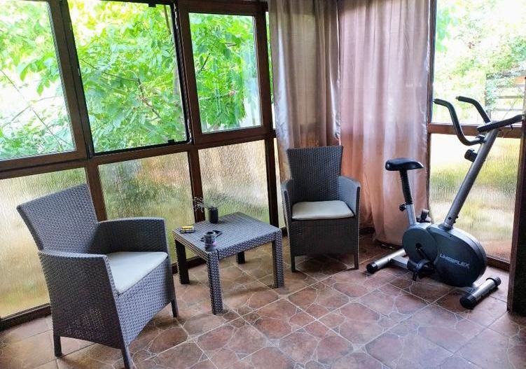 Casă P+M de vânzare în Șendreni – 162 mp, teren 700 mp,  partial mobilată - Poză 8