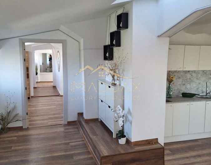 Apartament Mansarda - Iancu Nicolae/Jolie Ville - Poză 3