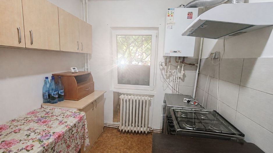 Apartament 2 camere, Dec., 44mp-Piata-Alexandru cel Bun - Poză 1