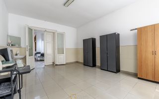 De vanzare casa ultracentrala– Str. Augustin Doinas, Arad | 98 mp - Poză 2