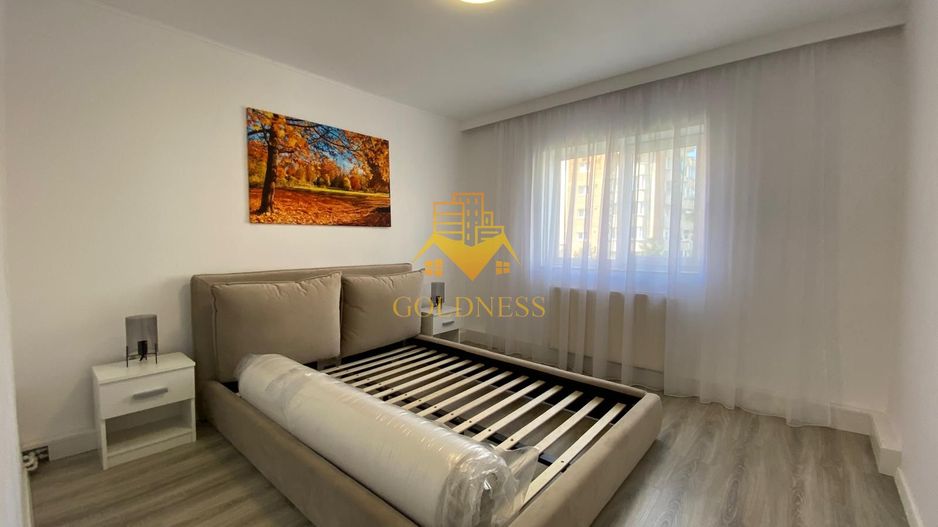 ZONA PREMIUM! AP RENOVAT! 2 camere deco, 57 mp, Plopilor, et 3/4 , sud - Poză 10