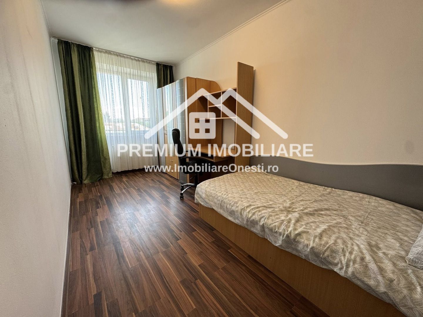 De Inchiriat - Apartament 3 Camere - Poză 3