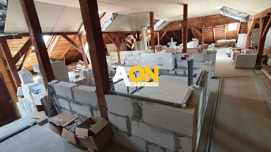 Apartament de vanzare zona Cetate posibilitate investitie ! - Poză 2