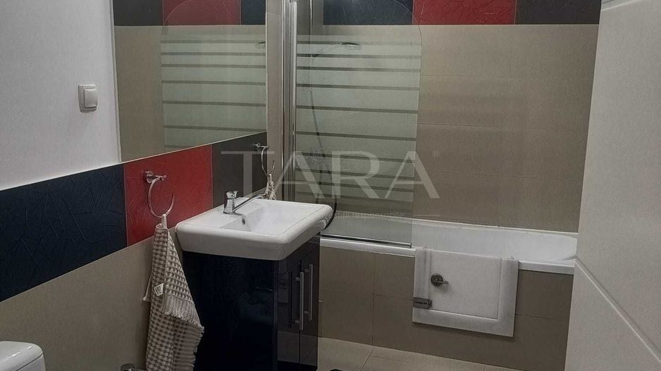 Apartament 2 camere, 50 mp + logie, renovat, parcare cu CF. - Poză 7