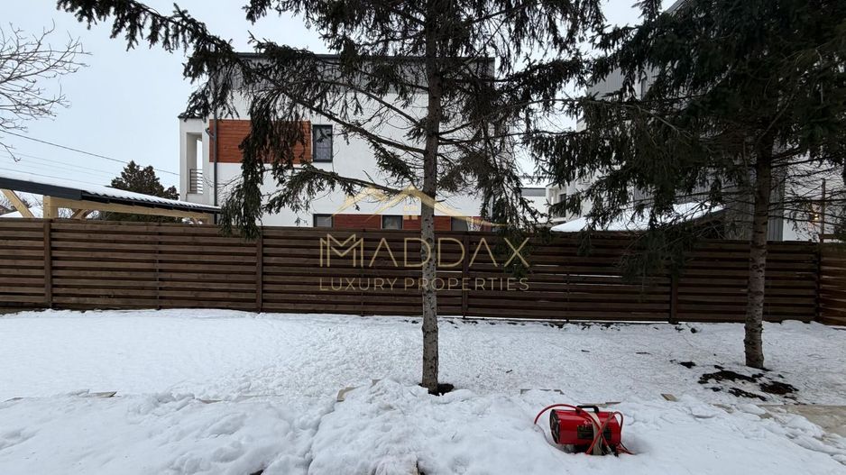 Vila moderna 6 camere // 190mp // teren 300mp // Tunari - Poză 24