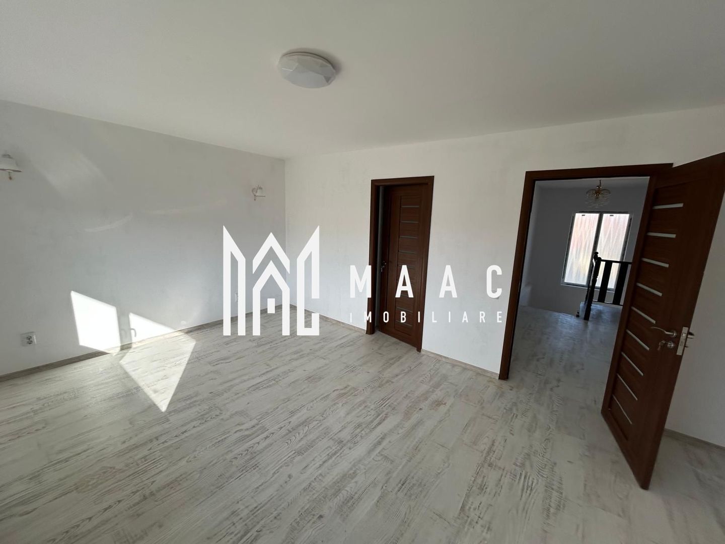 Duplex 4 camere I Acces auto - Curte 370 mp I Cisnădie - Poză 16