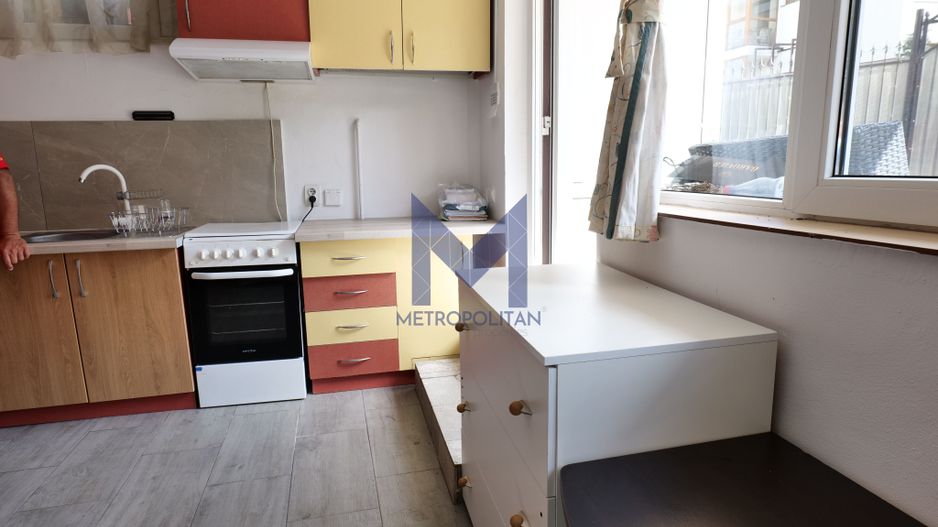 IDEAL studenți UMF! 4 camere la Parter de Casă - Poză 7
