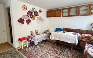 NECTORA IMOB-Casa cu etaj, mobilata, utilata, Episcopia, cu livada - Poză 12