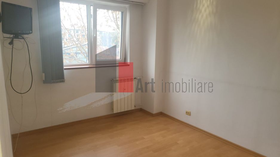 Apartament 3 camere decomandat Tineretului - Poză 2
