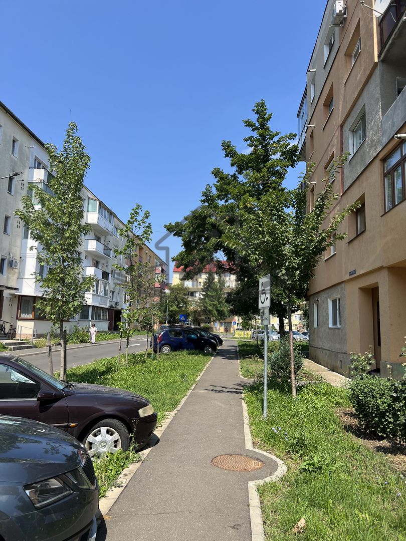 Apartament 2 camere zona M.Viteazul | Rahovei | Ale. Infanteriștilor - Poză 3