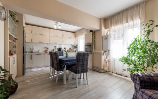 Apartament decomandat 4 camere - str. Condurasilor - COMISION 0 - Poză 4