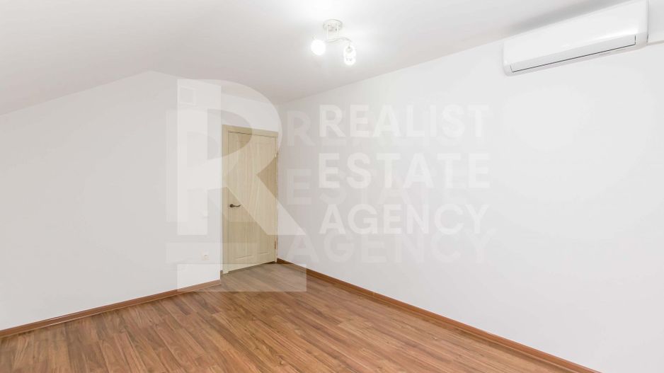 Chirie, casă, 3 nivele, 5 camere, str. Timiș, Centru - Poză 25