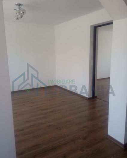 Casă cu 3 camere și teren de 1000 mp, recent renovată, Letcani, Iași - Poză 8